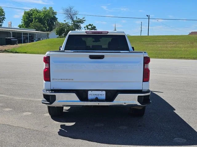 Used 2022 Summit White Chevrolet WT image 4