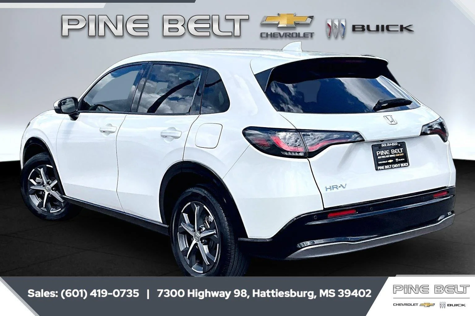 Used 2024 Platinum White Pearl Honda EX-L image 2