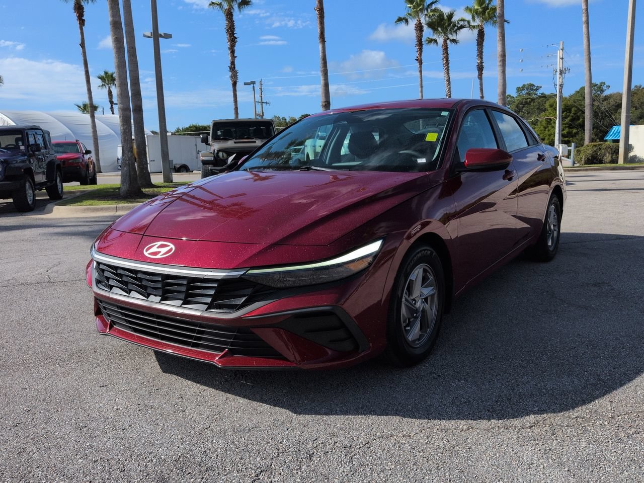 Used 2025 Red Hyundai SE image 8
