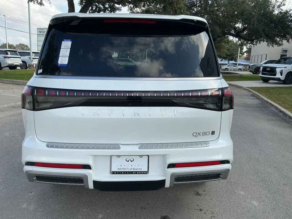 New 2026 RADIANT WHITE INFINITI Luxe 4WD image 6