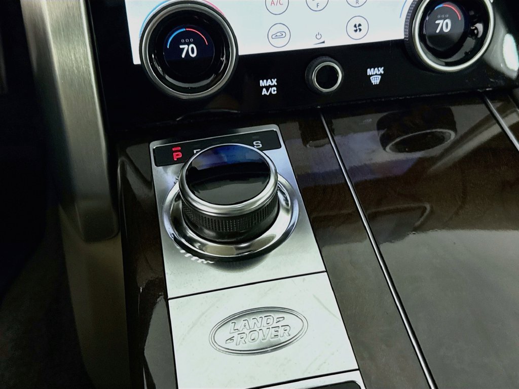 Used 2018 Gray Land Rover HSE image 16