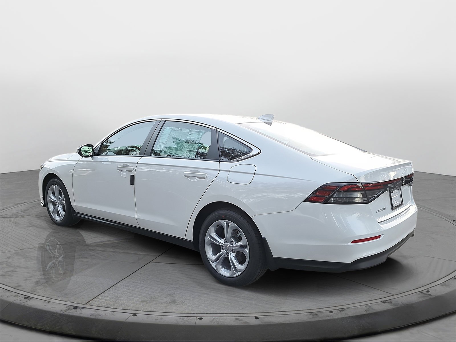 New 2026 Platinum White Pearl Honda LX image 4