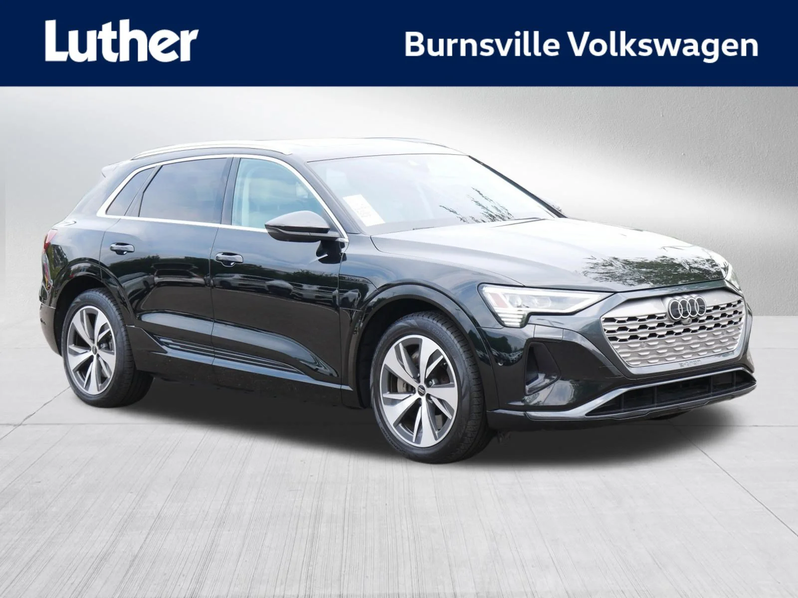 2024 Audi Q8 e-tron