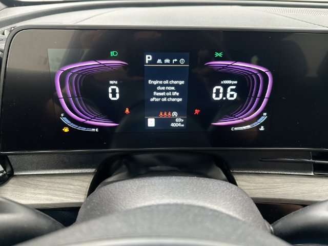 Used 2025 Blue Kia X-Line image 18