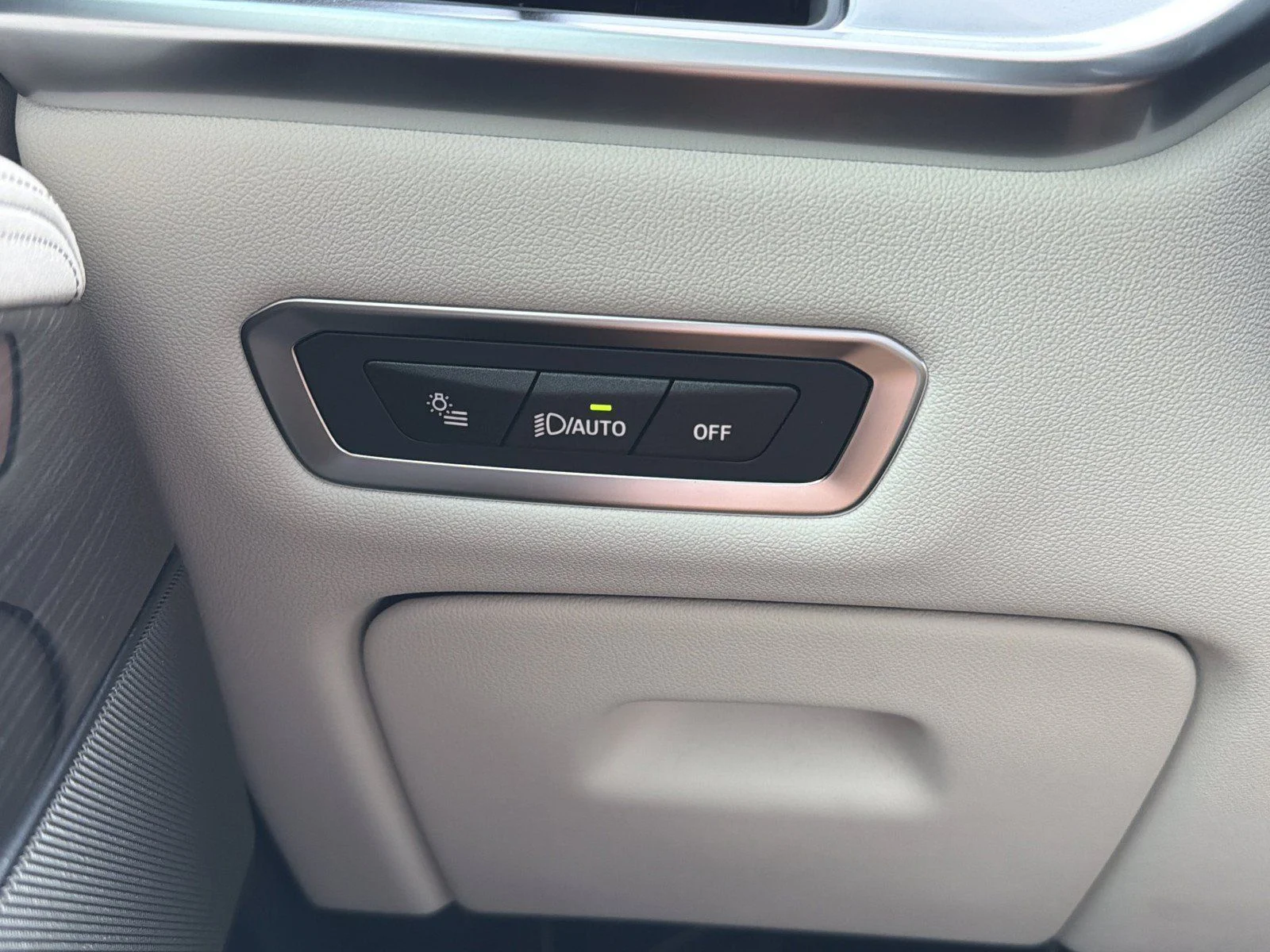 New 2027 Mineral White Metallic BMW xDrive40i image 33
