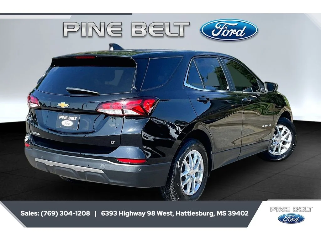 Used 2022 Mosaic Black Metallic Chevrolet LT image 11