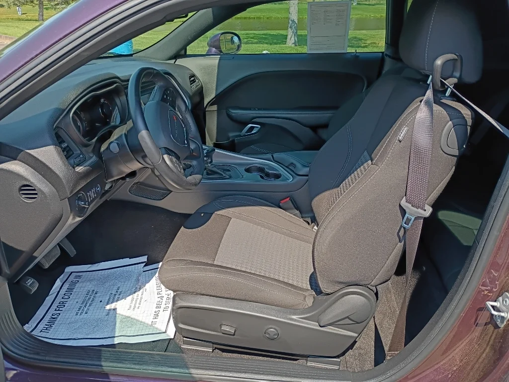 Used 2022 Hellraisin Dodge SXT image 15