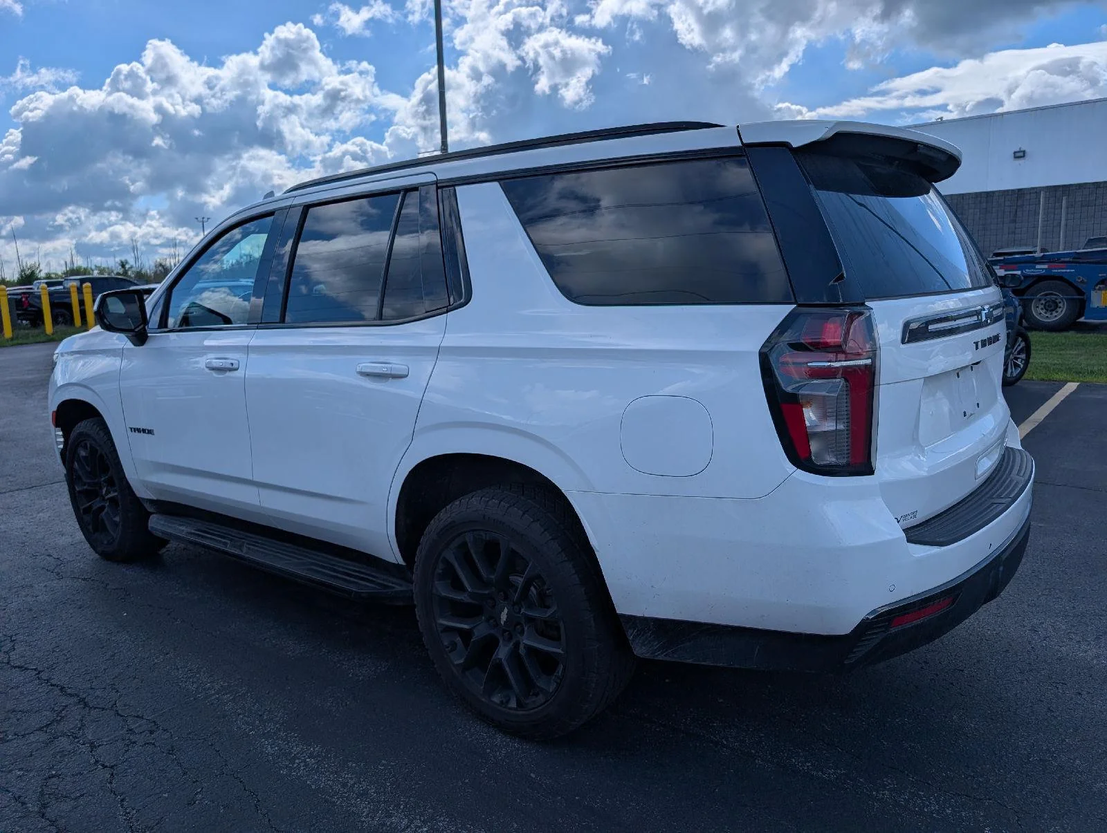 Used 2022 SUMMIT WHITE Chevrolet RST image 6
