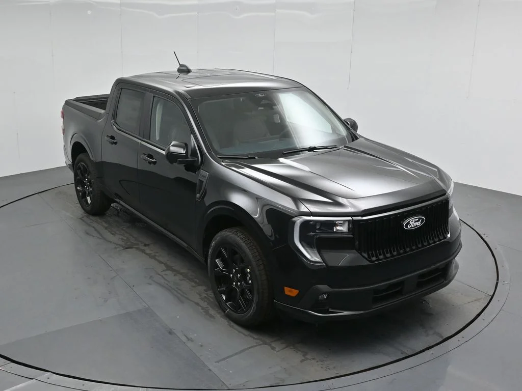 New 2026 Shadow Black Ford Lobo High image 37