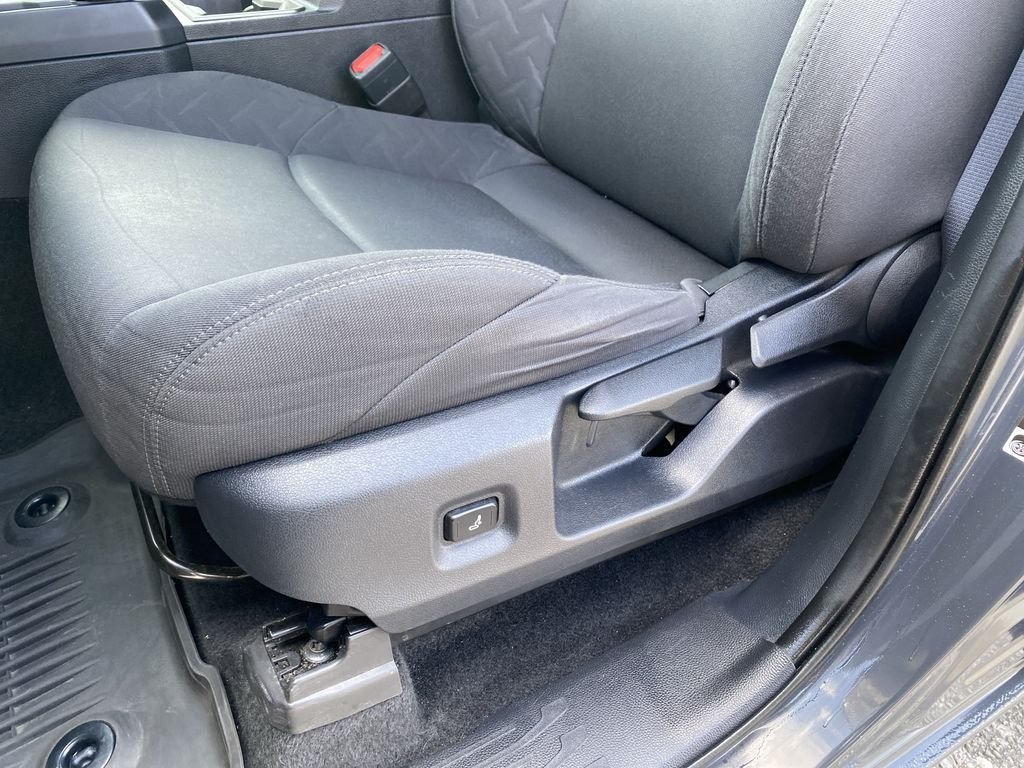 2024 Toyota Tacoma SR5 - Photo 12
