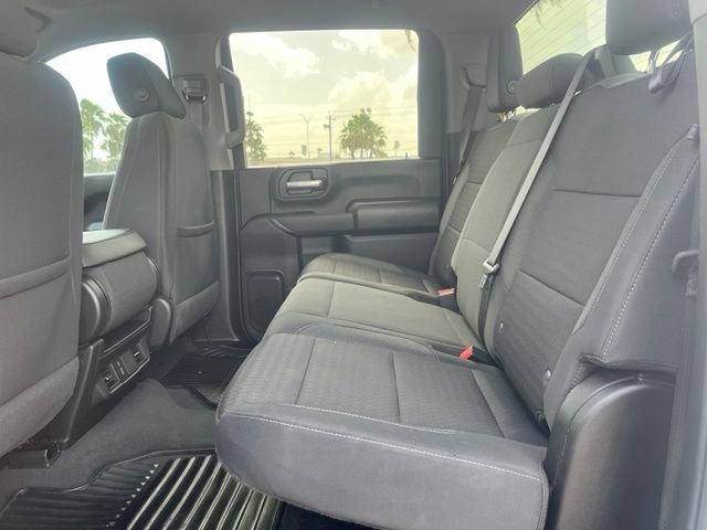 Used 2025 White Chevrolet Custom image 25