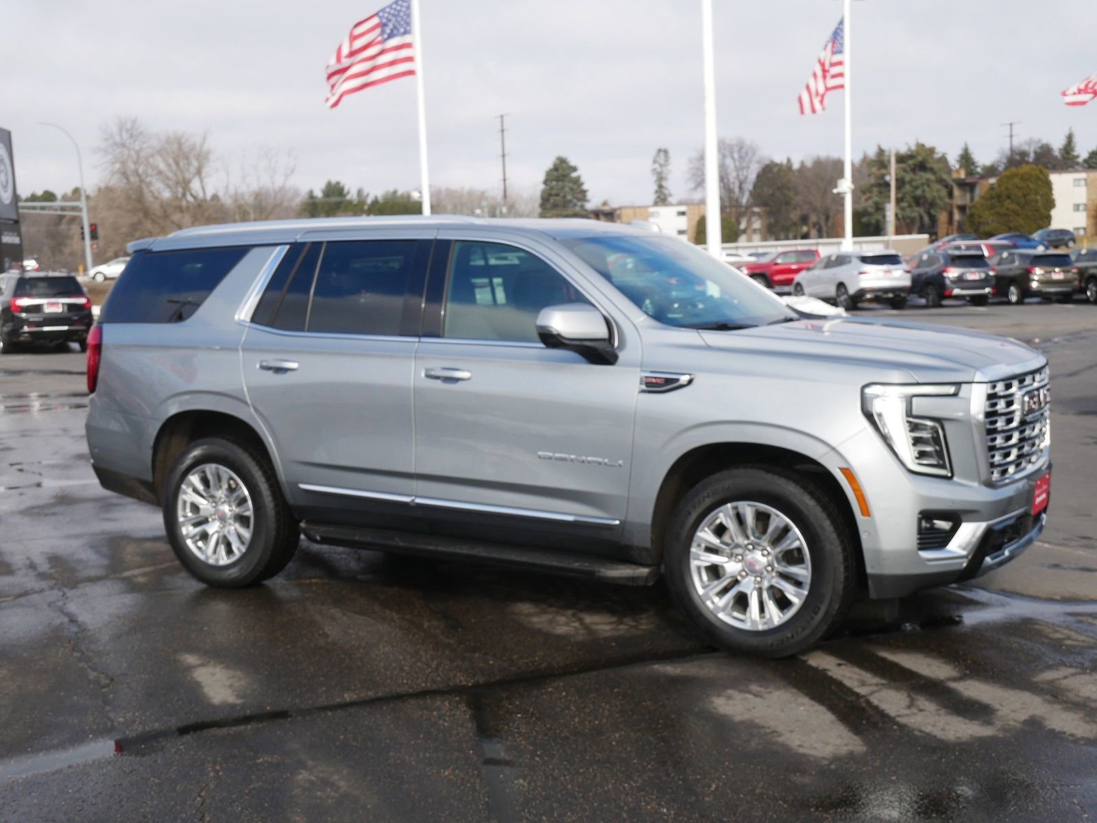 Used 2025 GMC Yukon Denali with VIN 1GKS2DRL5SR288253 for sale in White Bear Lake, Minnesota