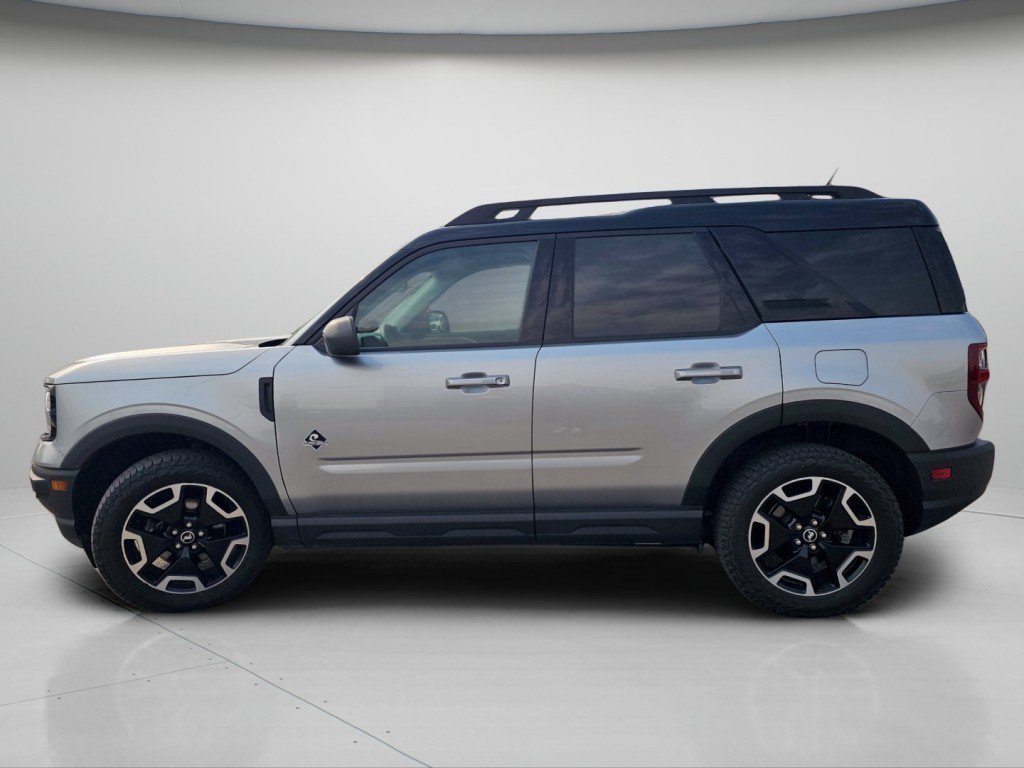 Used 2022 Silver Metallic Ford Outer Banks image 20