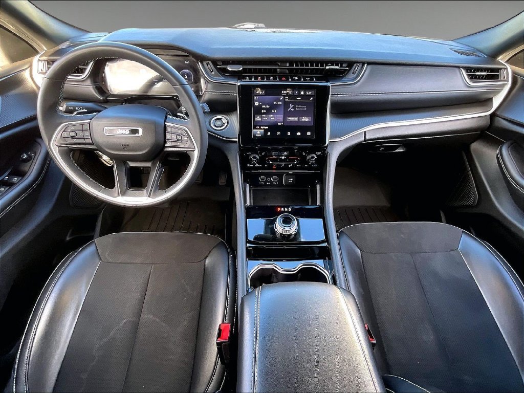Used 2023 Bright White Clearcoat Jeep Altitude X image 20