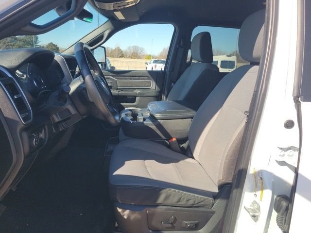 2024 RAM Ram 3500 Pickup Big Horn - Photo 17