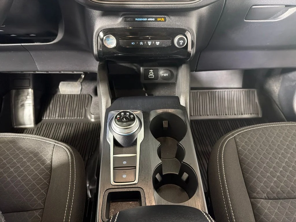 Used 2024 Gray Ford Active image 17