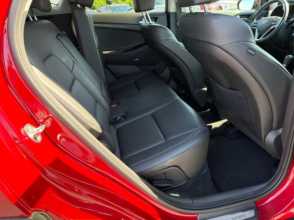 Used 2021 Red Hyundai Limited image 15