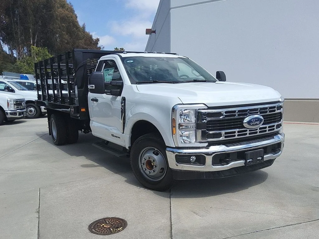 2025 Ford F-350 XL Regular Cab 169-In DRW's photo