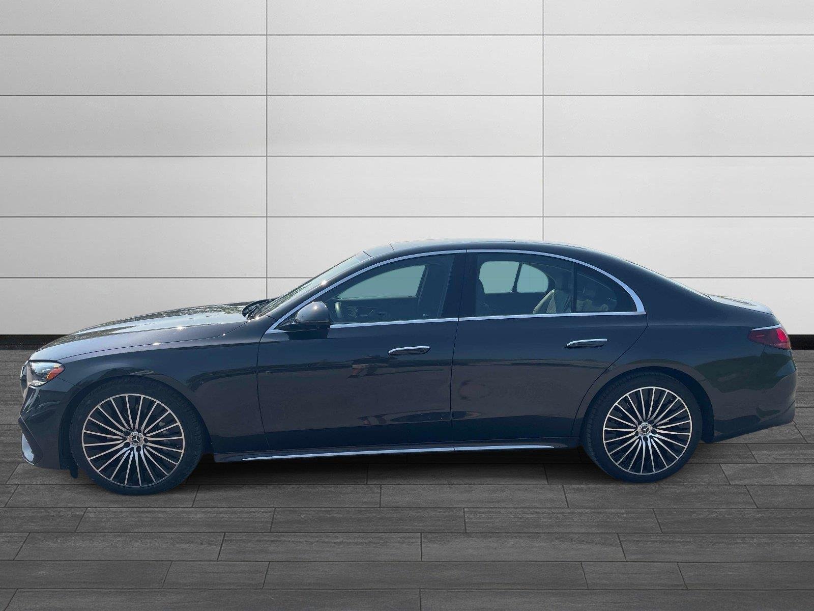Certified Used 2025 Graphite Grey Metallic Mercedes-Benz E 450 image 6