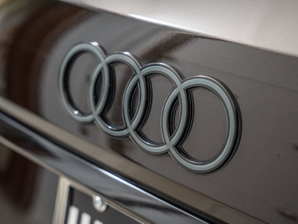 Used 2025 Tamarind Brown Metallic Audi 55 Prestige image 18
