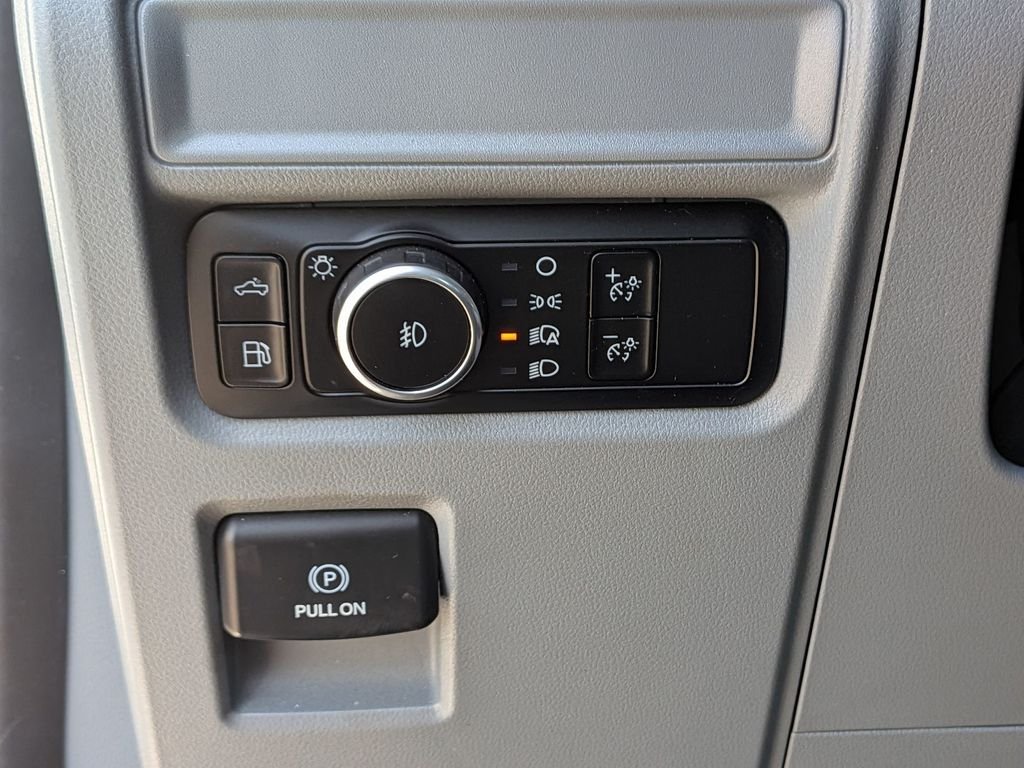 Used 2024 White Ford XLT image 19
