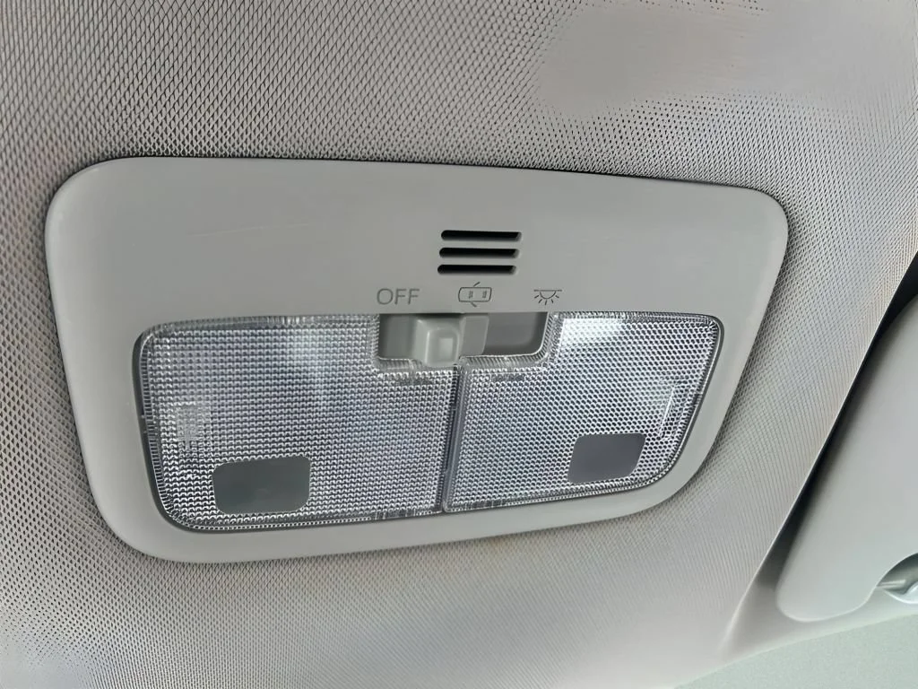 Used 2017 Slate Metallic Toyota L image 27