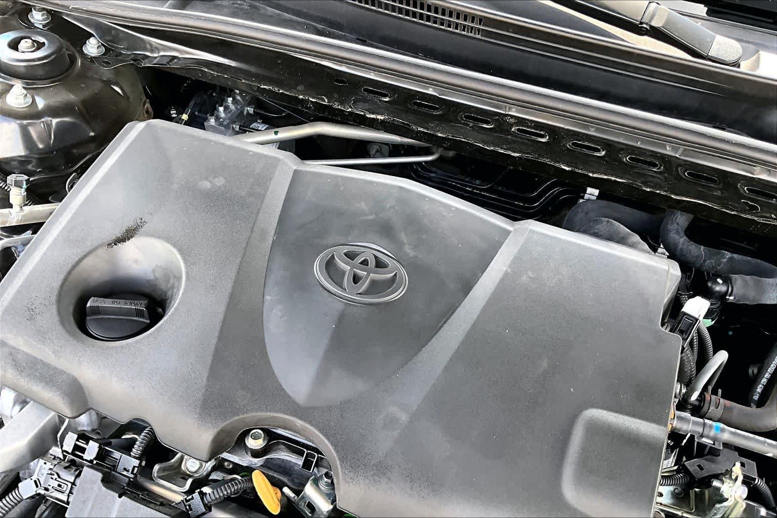 Used 2023 Midnight Black Metallic Toyota SE image 31