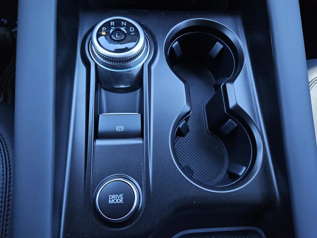 New 2026 Vapor Blue Metallic Ford Active image 14
