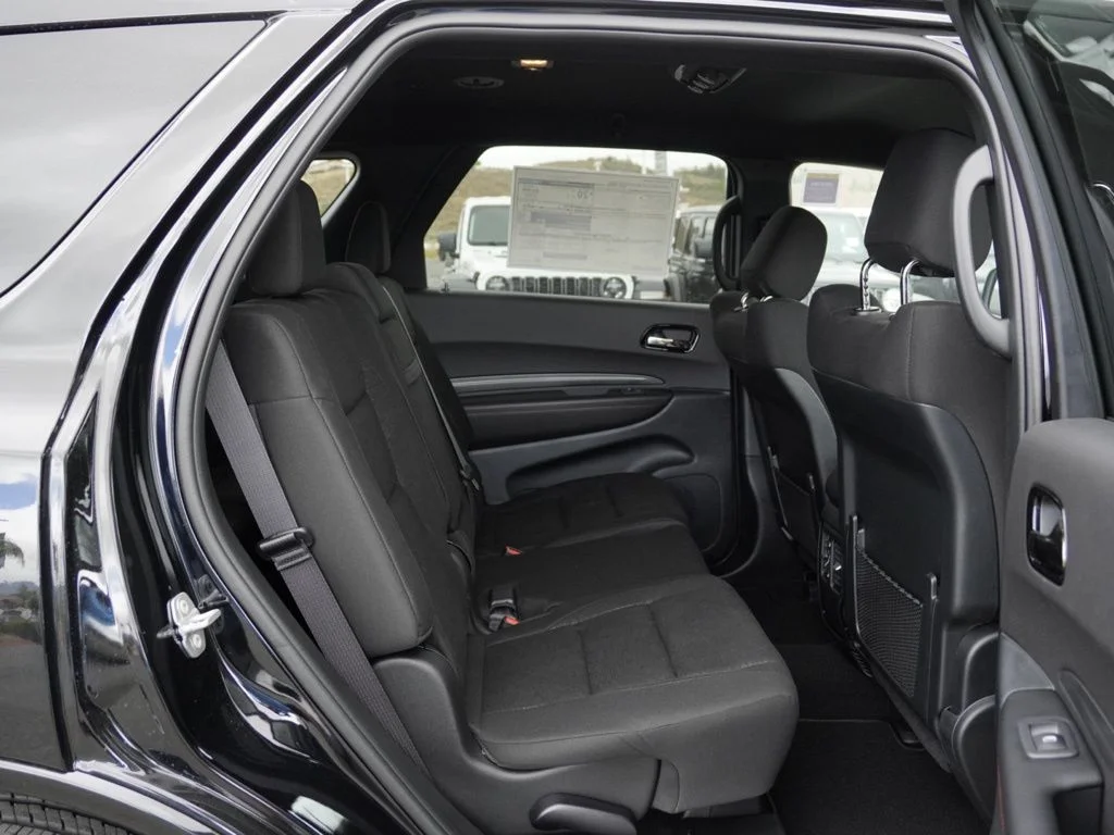 New 2026 Diamond Black Clear-Coat Exterior Paint Dodge GT image 23