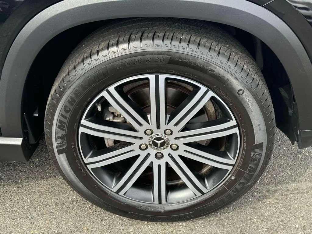 Used 2024 Black Mercedes-Benz GLE 350 image 9