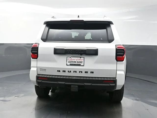 Used 2025 White Toyota SR5 image 6