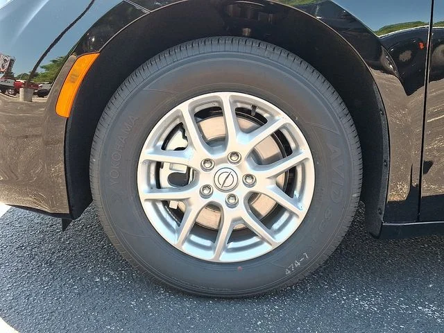 2026 Chrysler Voyager LX - Photo 19