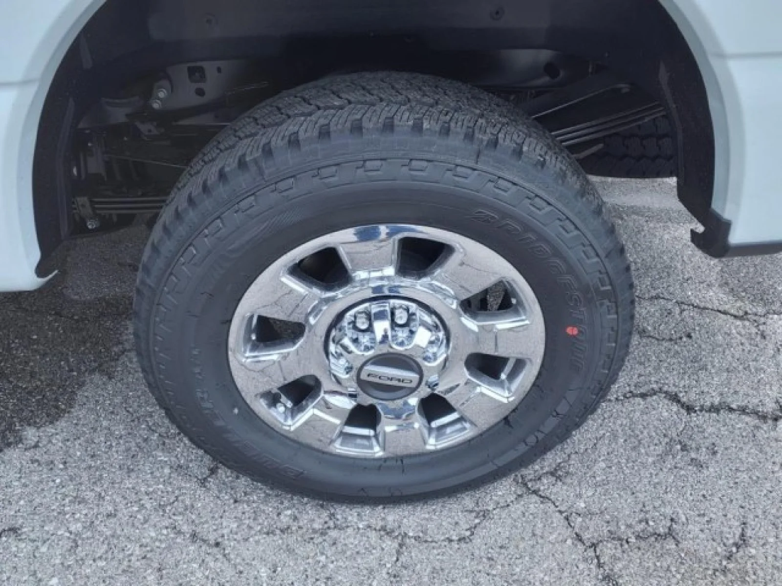 New 2025 Avalanche Ford LARIAT image 4