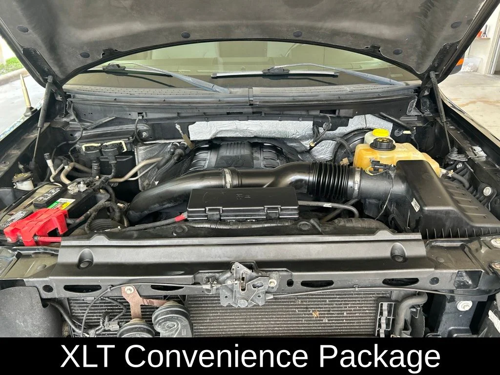 Used 2013 Black Ford XLT image 11
