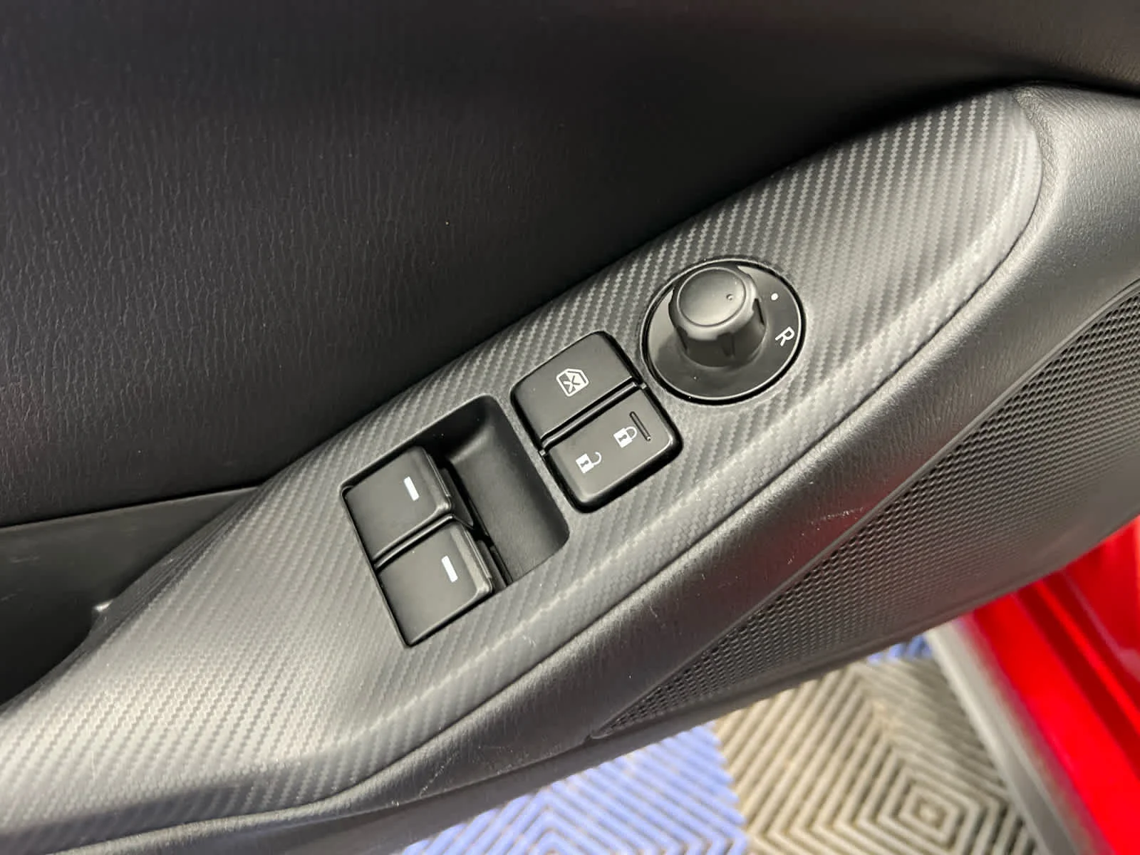 Used 2016 Soul Red Metallic Mazda Sport image 28