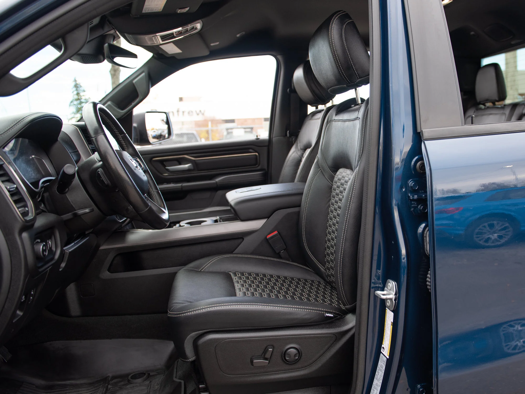 Used 2023 Blue RAM Sport* Crew Cab 4x4, Heated Leather, Remote Start, Alpine Audio image 2