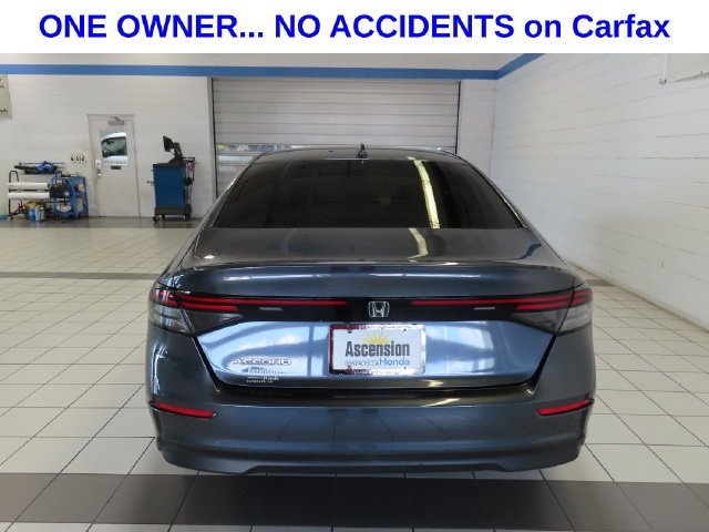 Used 2023 METEORITE GRAY METALLIC Honda EX image 12