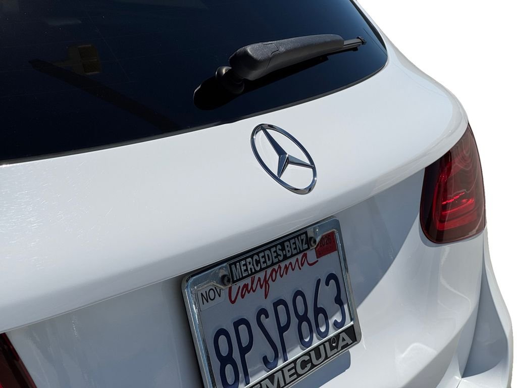 Used 2020 Polar White Mercedes-Benz GLC 300 image 25