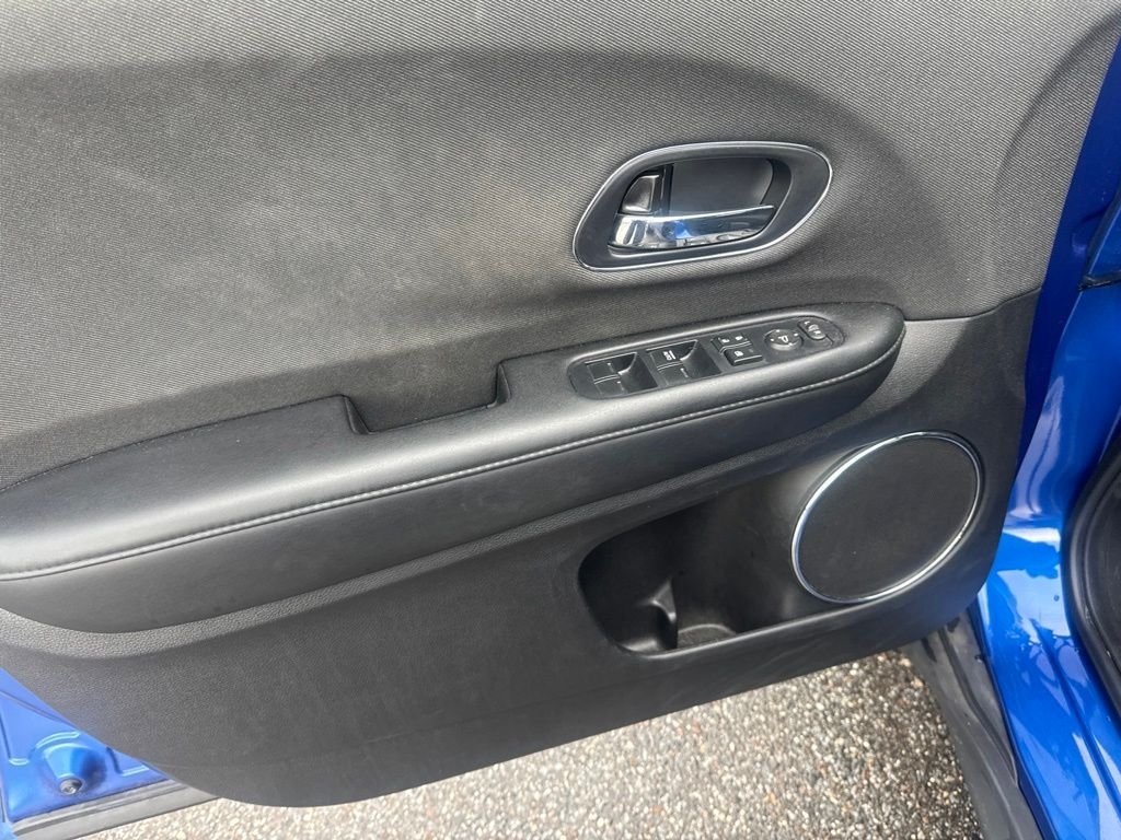 Used 2022 Blue Honda EX image 10