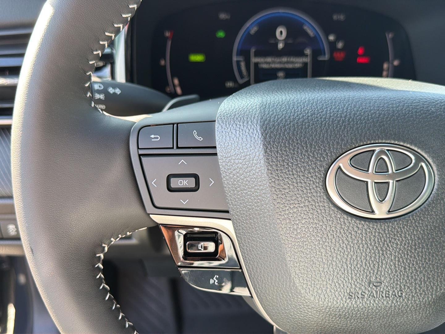 New 2026 Underground Toyota SE image 21