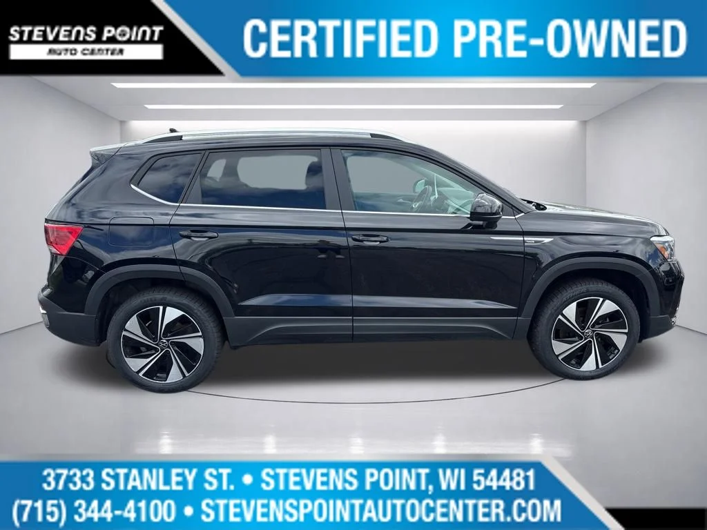 Certified Used 2024 Deep Black Pearl Volkswagen 1.5T SE image 8