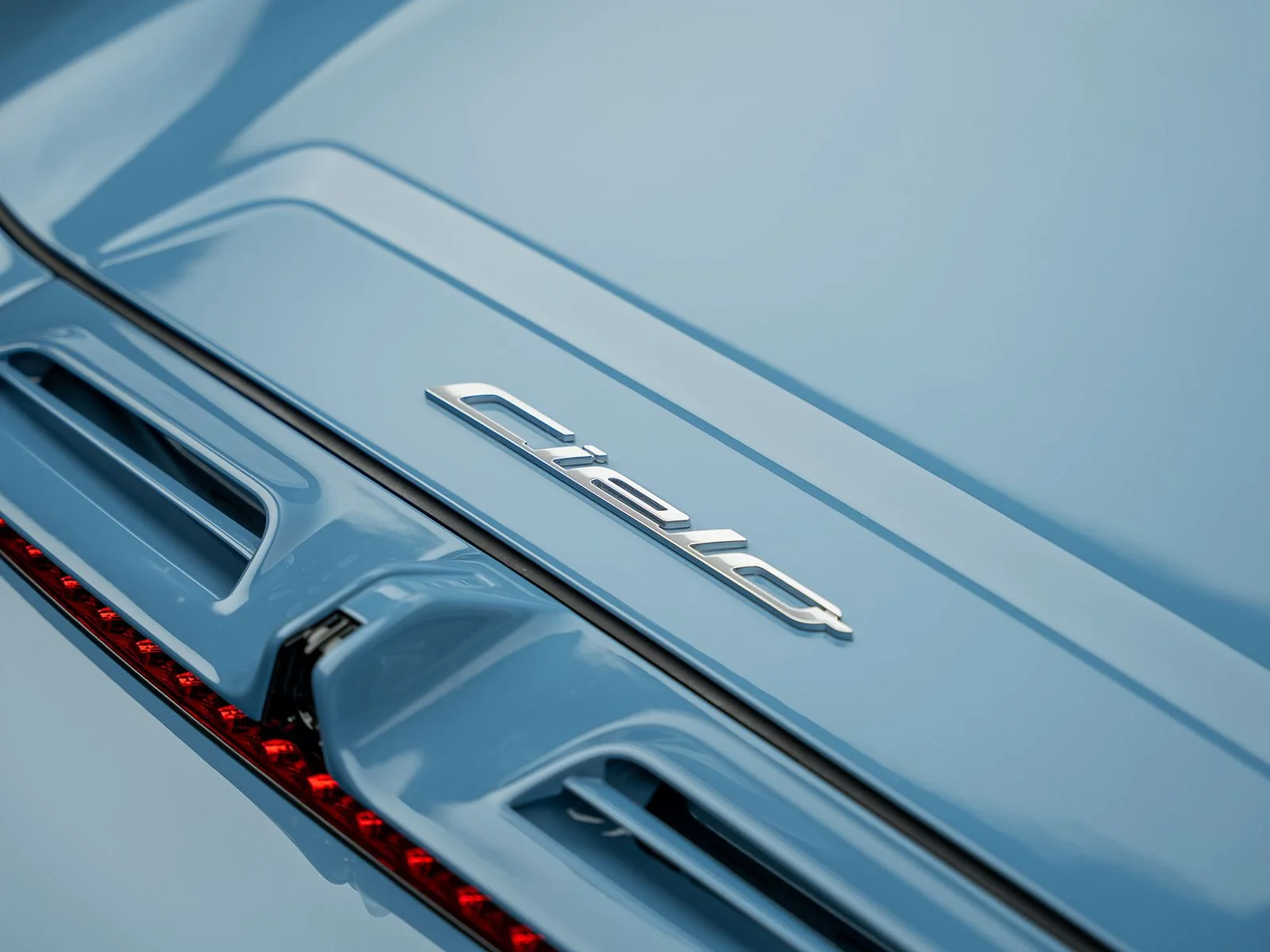 Used 2023 Blue Maserati  image 23