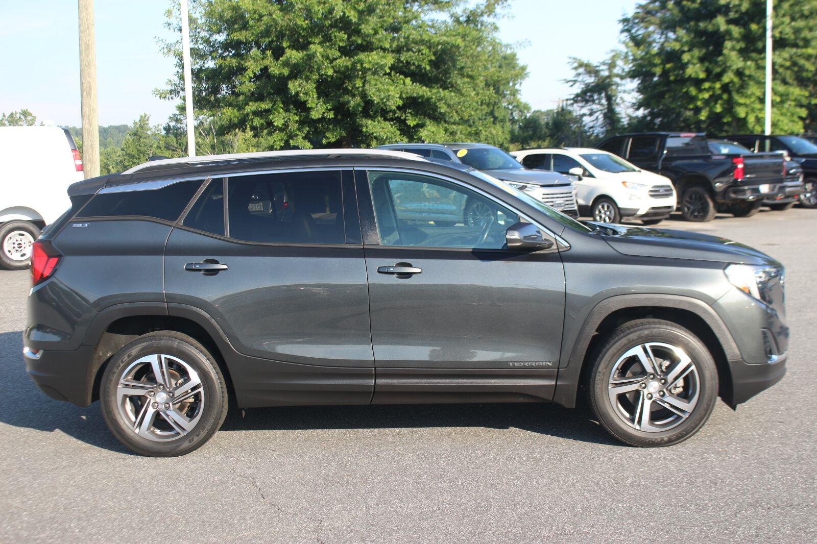 Used 2021 GRAPHITE GRAY METALLIC GMC SLT image 8