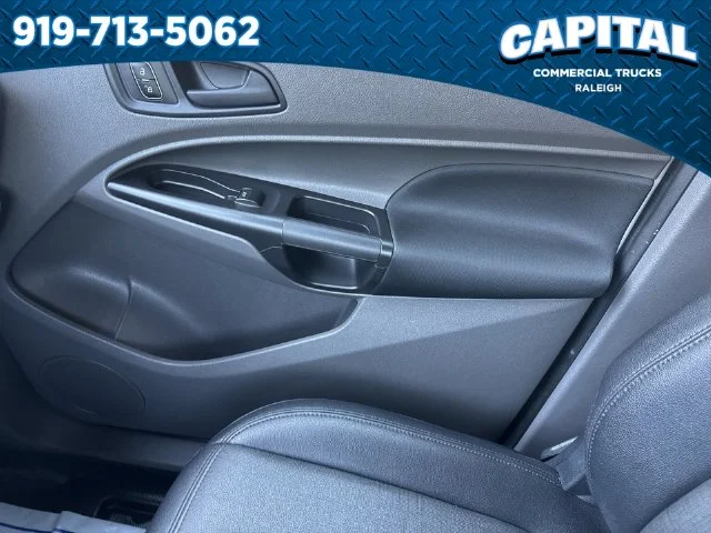 Used 2020 White Ford XL image 30