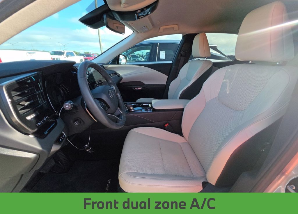 Used 2024 Silver Lexus 350 image 9