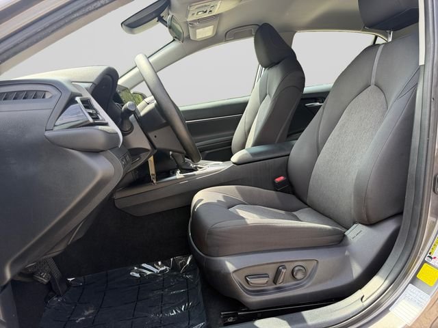 Used 2021 Predawn Gray Mica Toyota LE image 10