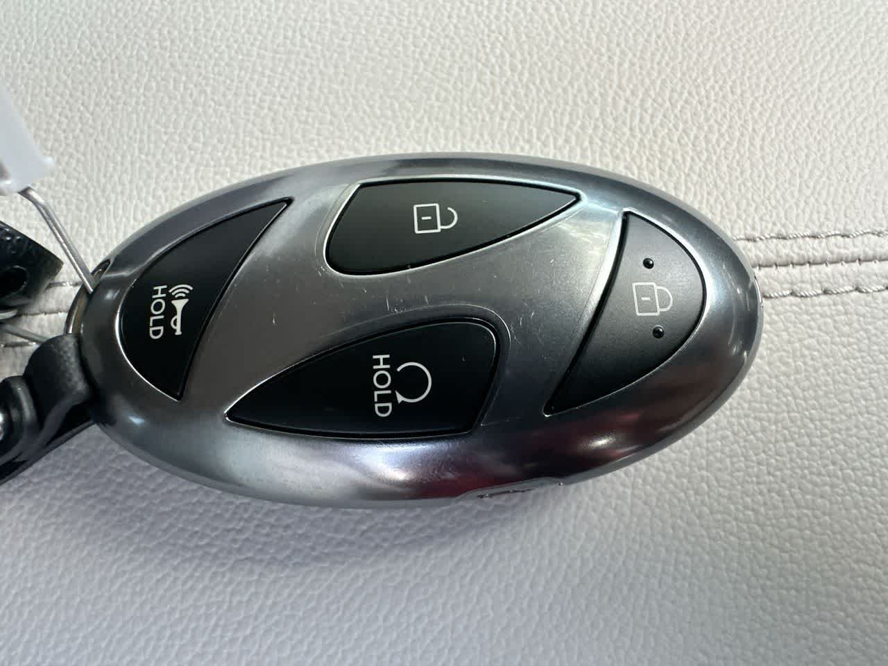 New 2026 Phantom Black Hyundai SEL FWD image 28