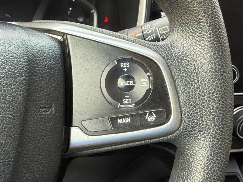 Used 2018 White Diamond Pearl Honda EX image 21