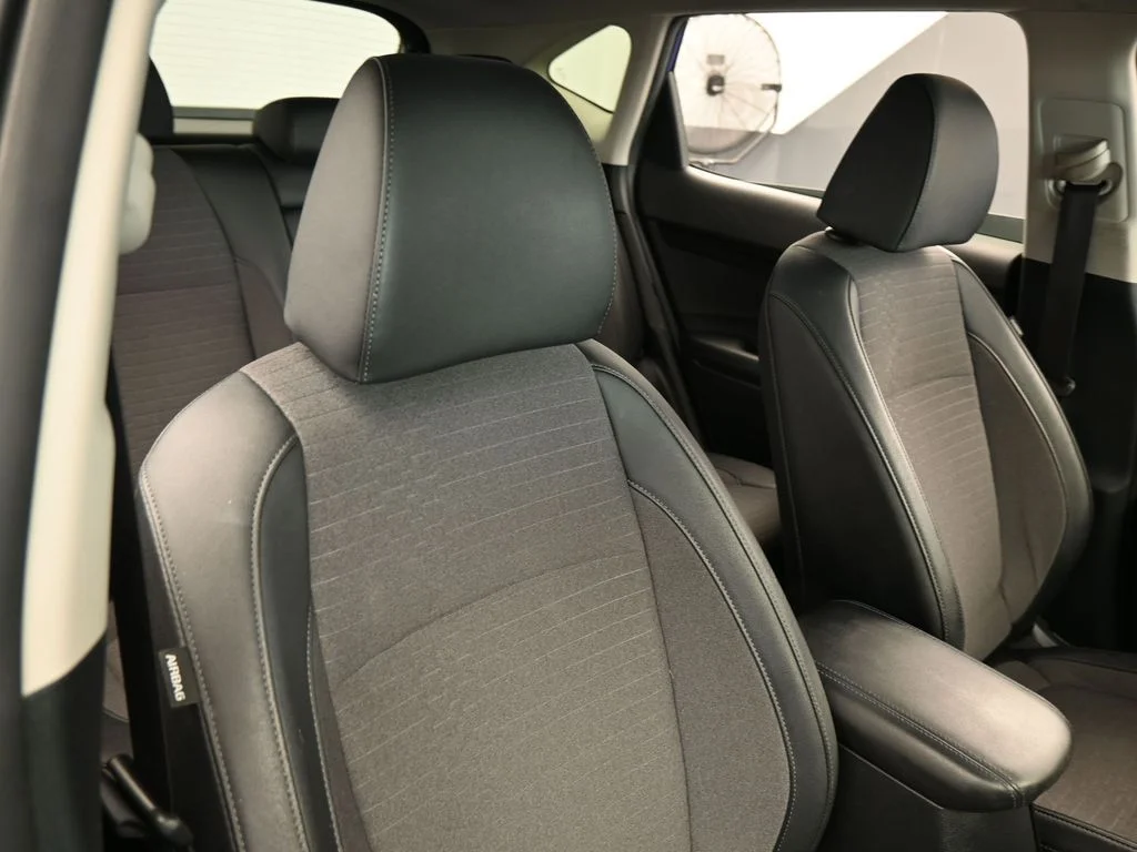 Used 2022 Neptune Blue Kia Nightfall image 40