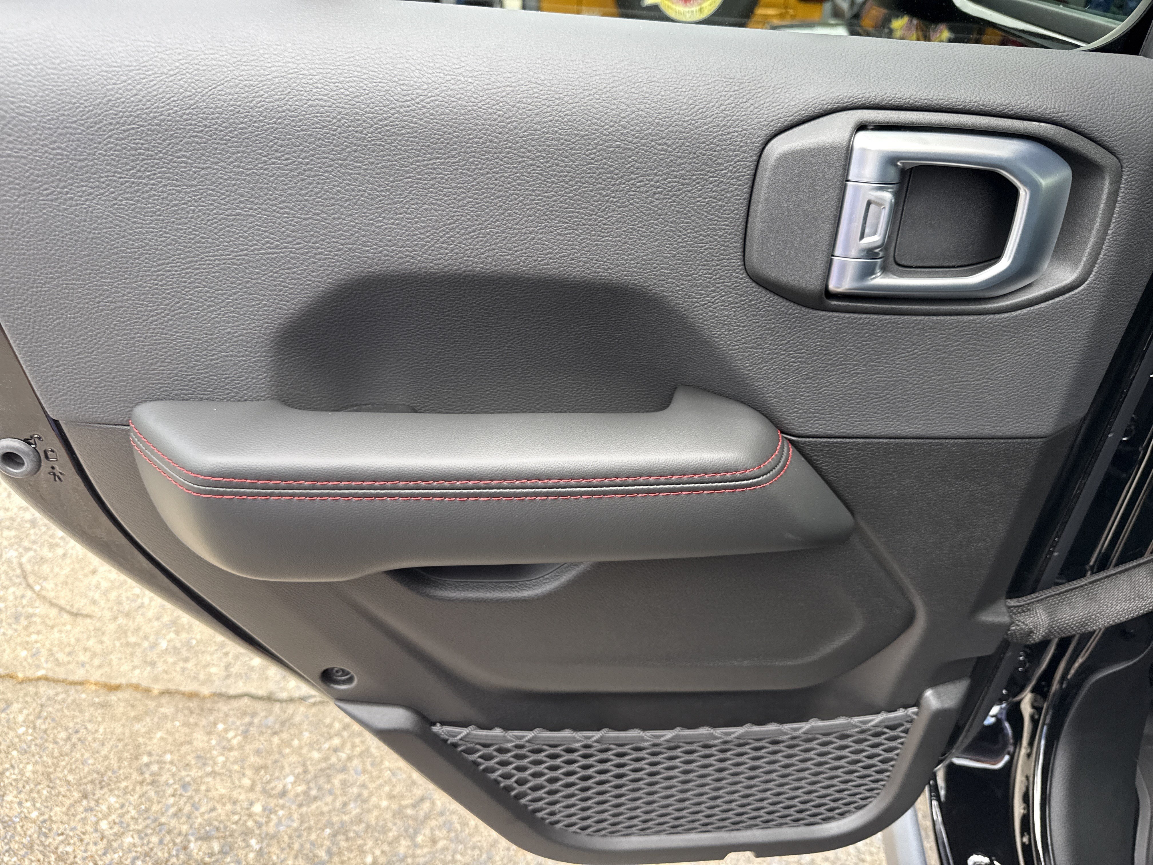 New 2026 Black Clearcoat Jeep Rubicon image 21